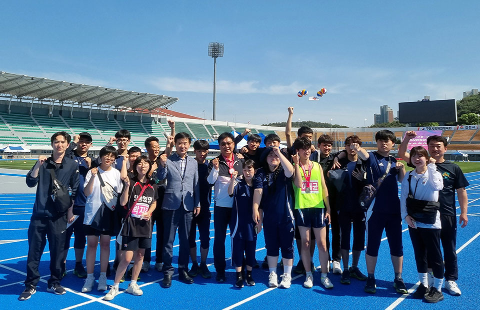 ▲제26회 경북장애인체육대회에서 안동시가 총 46개의 메달을 획득하며 도내 종합 3위의 성적을 달성했다.(사진 안동시청 제공)