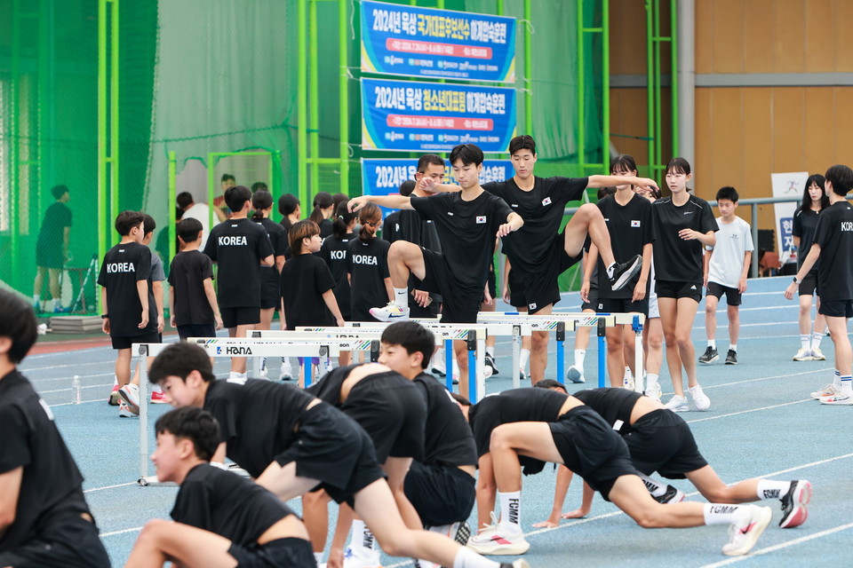 ▲체육사업소 육상국가대표상비군 하계 전지훈련.(사진 예천군청 제공)
